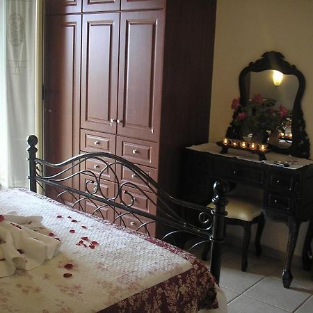 Hotel Nostimon Emar Vlachata ภายนอก รูปภาพ