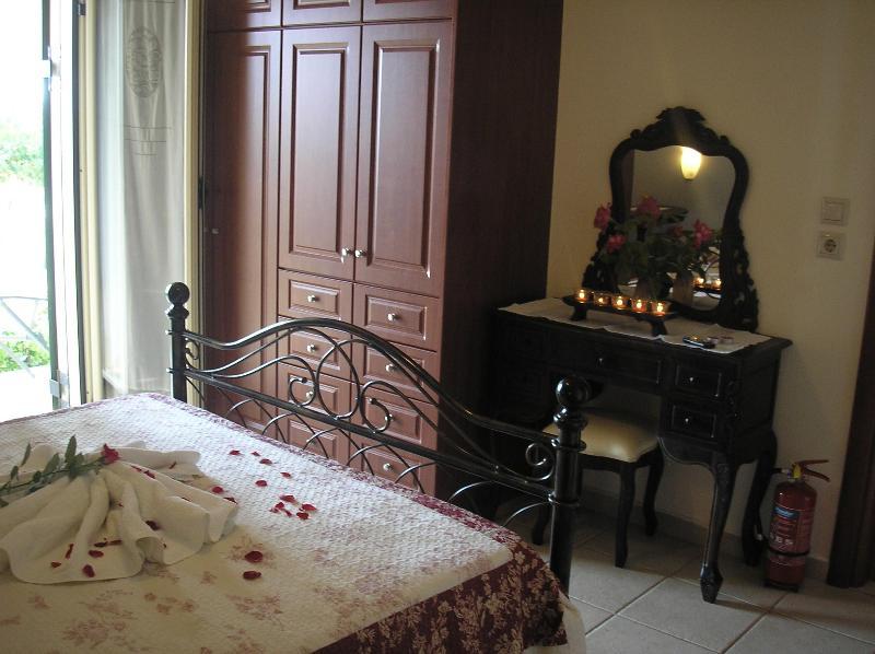 Hotel Nostimon Emar Vlachata ภายนอก รูปภาพ